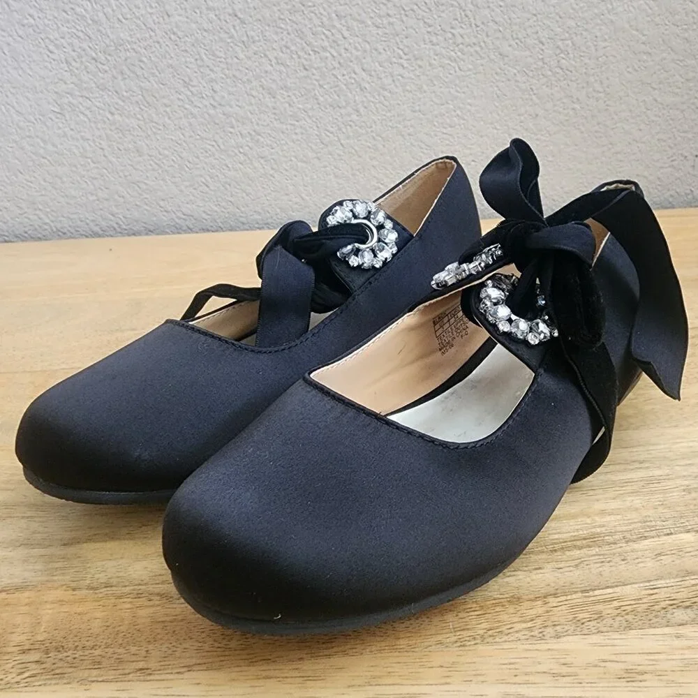 Badgley Mischka Girl Marina Grommet Satin Shoes Rhinestone Floral Black Size 3